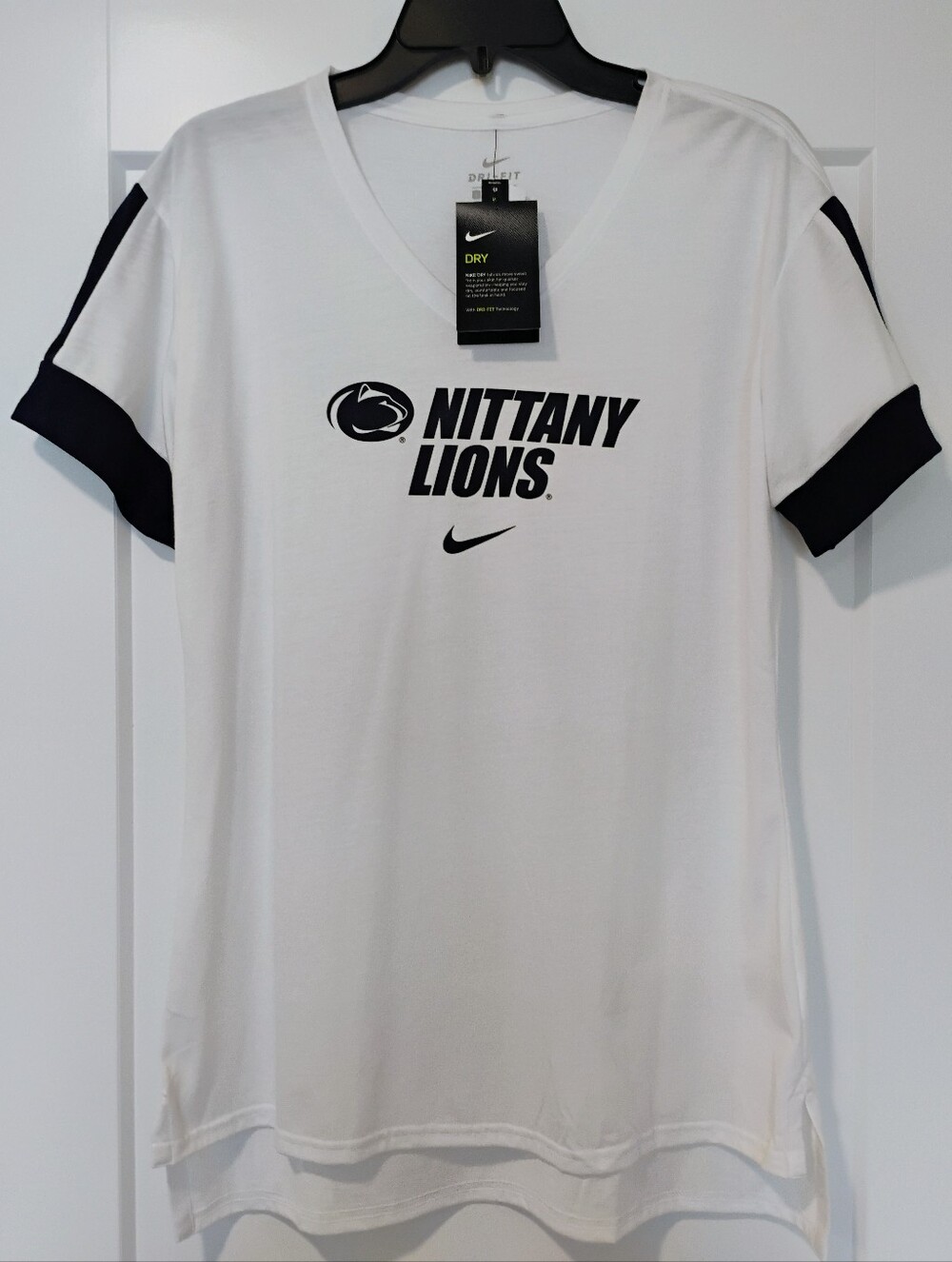 NWT L Nike Dri-Fit NCAA Penn State Nittany Lions Football V-Neck Team Logo Top